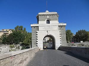 Disinfestazione Roma nord Ponte Milvio
